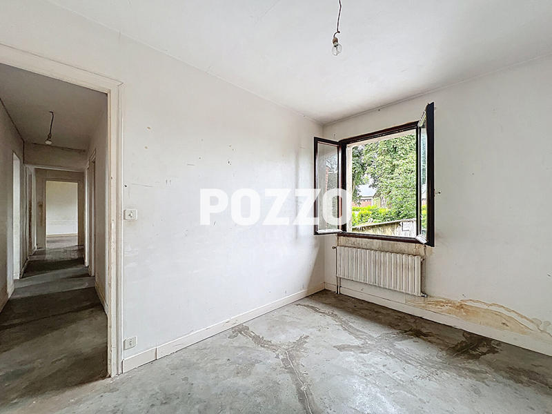 Maison - 136 m² - 9 pièces