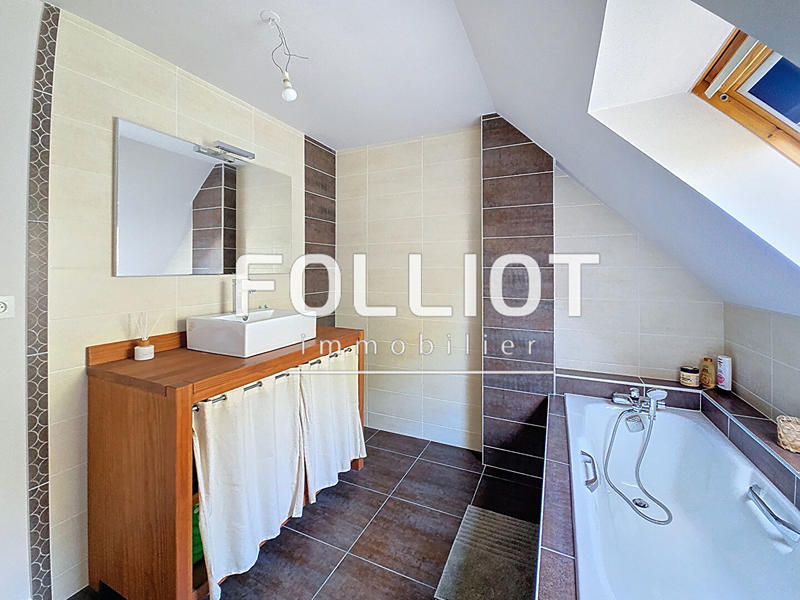 Maison - 129 m² - 6 pièces