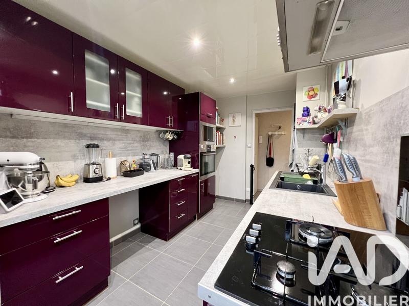 Appartement - 77 m² - 4 pièces