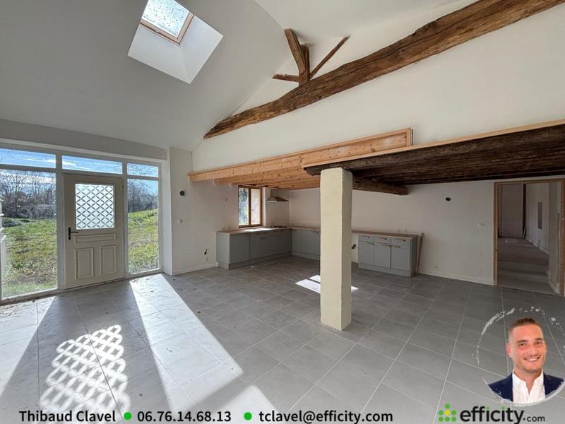 Longère - 242 m² - 7 pièces