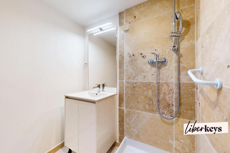 Appartement ancien - 33 m² - 1 pièce