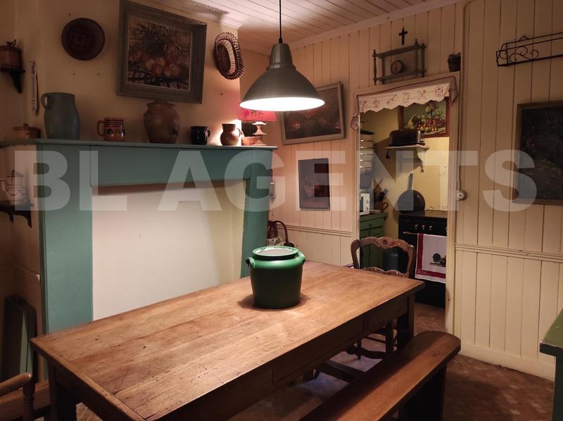 Maison en pierre - 147 m² - 7 pièces