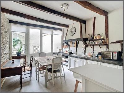 Maison de ville - 190 m² - 7 pièces