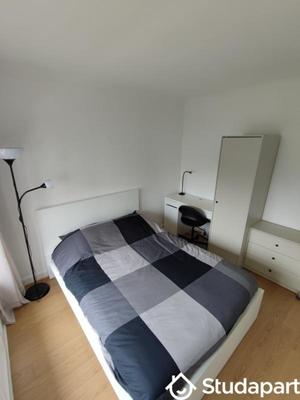 Chambre - 9 m² - 1 pièce