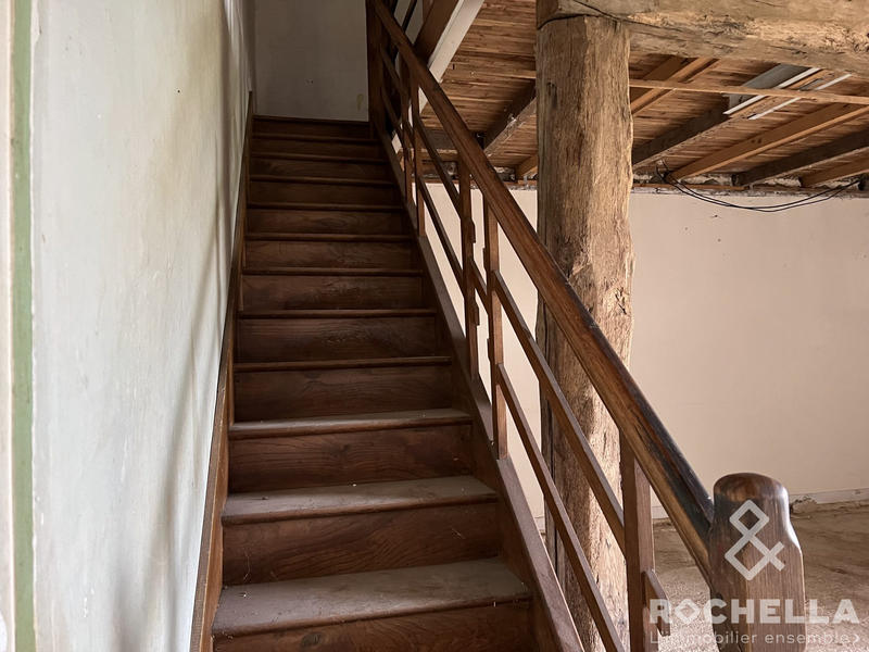 Maison ancienne - 212 m² - 9 pièces