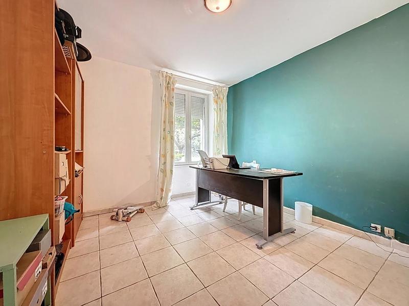 Maison - 109 m² - 4 pièces