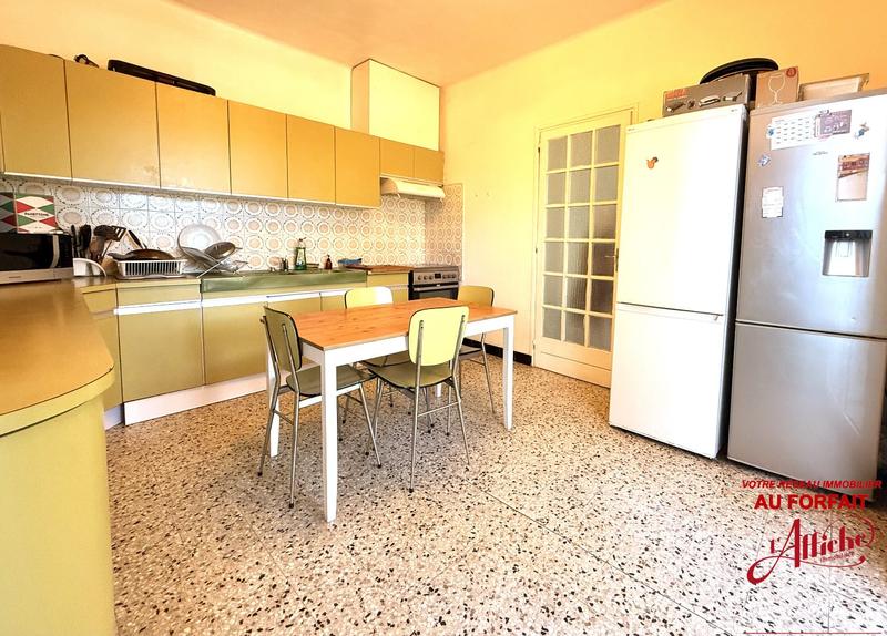 Maison - 99 m² - 5 pièces