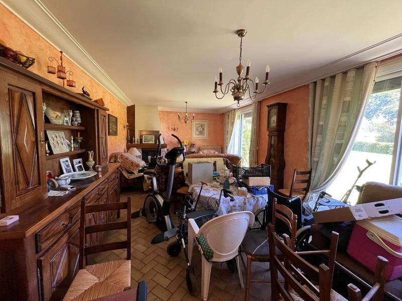 Maison - 276 m² - 7 pièces