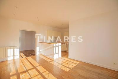 Appartement - 100 m² - 4 pièces