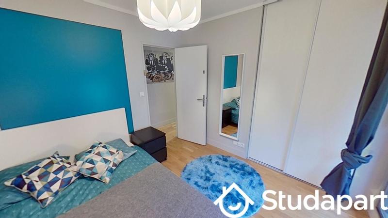 Chambre - 10 m² - 1 pièce