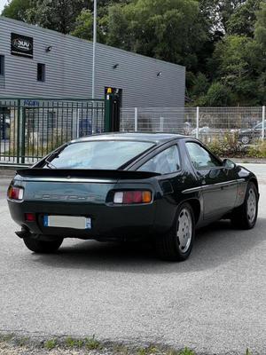 Porsche 928 s