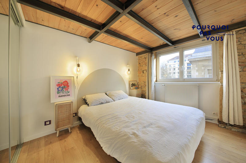 Appartement - 110 m² - 4 pièces