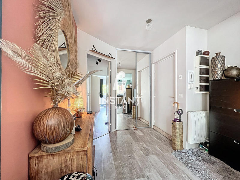 Appartement - 75 m² - 3 pièces