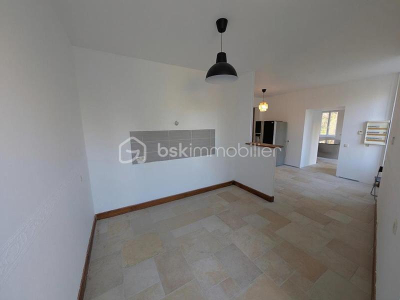 Appartement - 83 m² - 4 pièces
