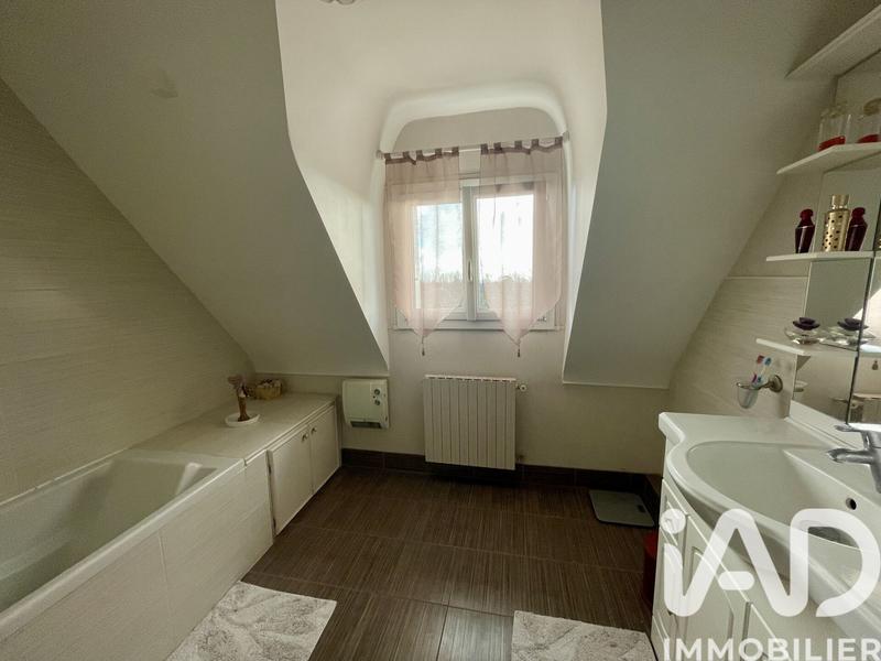 Maison - 100 m² - 6 pièces