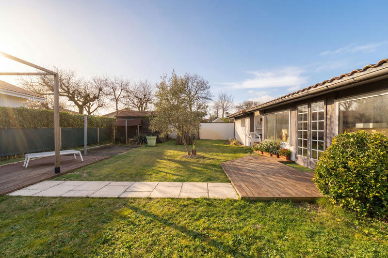 Maison - 138 m² - 6 pièces