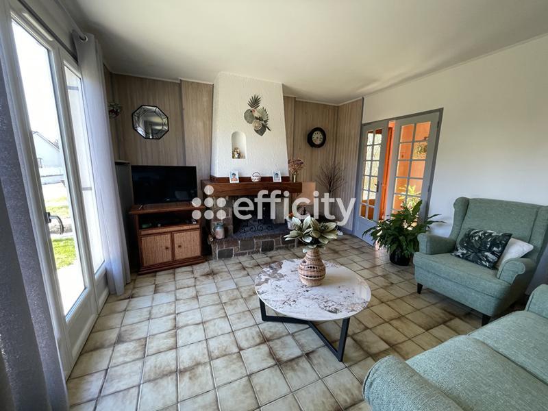 Maison - 155 m² - 8 pièces