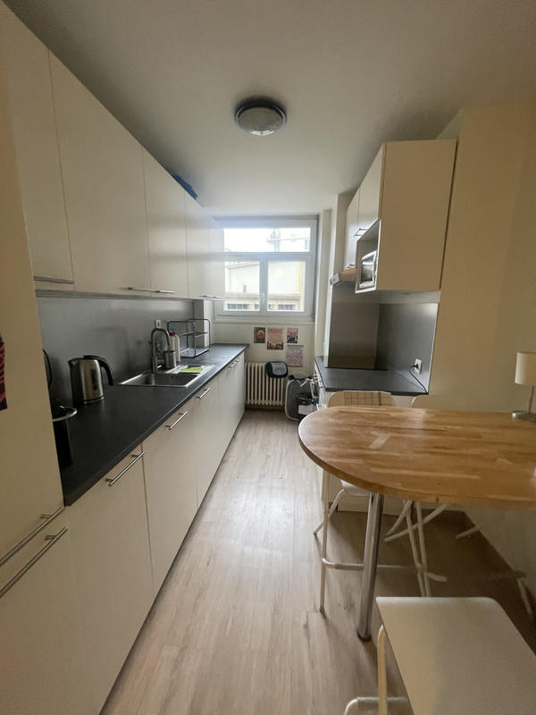 Appartement - 102 m² - 6 pièces