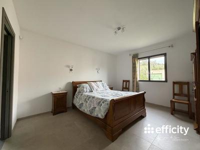 Villa - 135 m² - 5 pièces