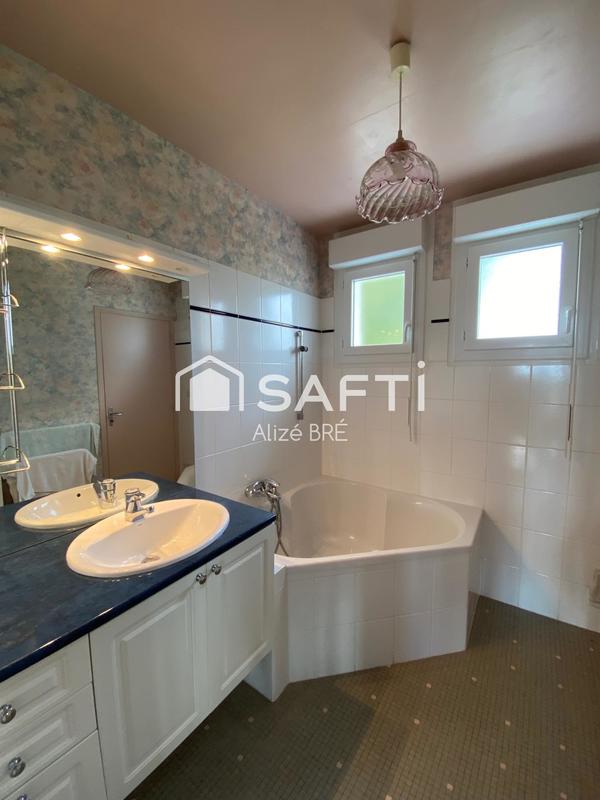 Maison - 120 m² - 6 pièces