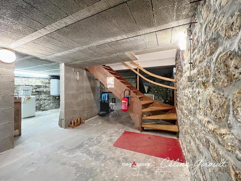 Maison de ville - 174 m² - 8 pièces