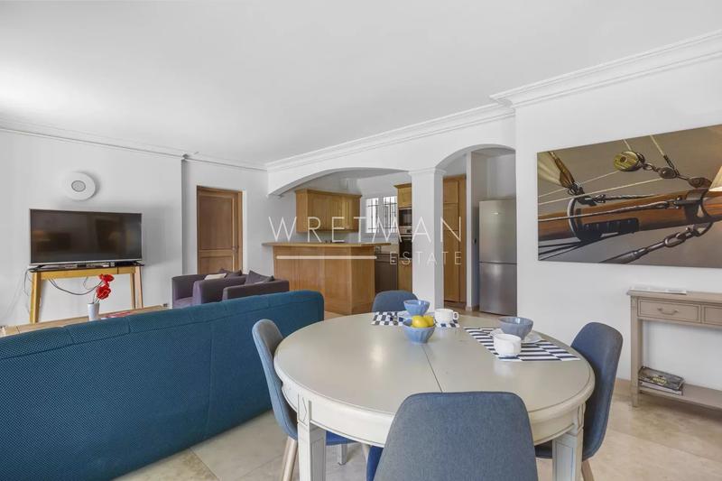 Maison - 103 m² - 4 pièces