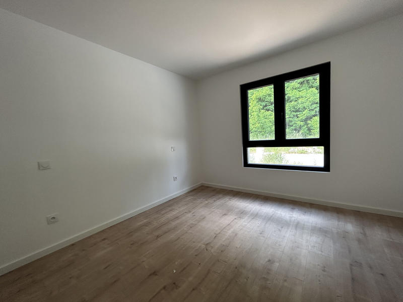 Maison - 97 m² - 5 pièces