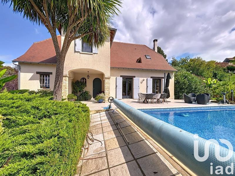 Maison - 150 m² - 5 pièces