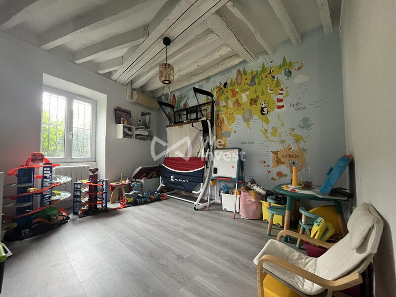 Maison - 160 m² - 7 pièces