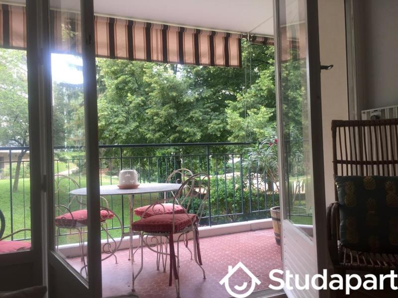 Chambre - 12 m² - 1 pièce