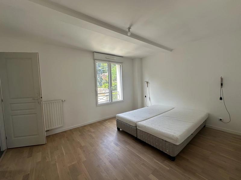 Maison contemporaine - 147 m² - 7 pièces