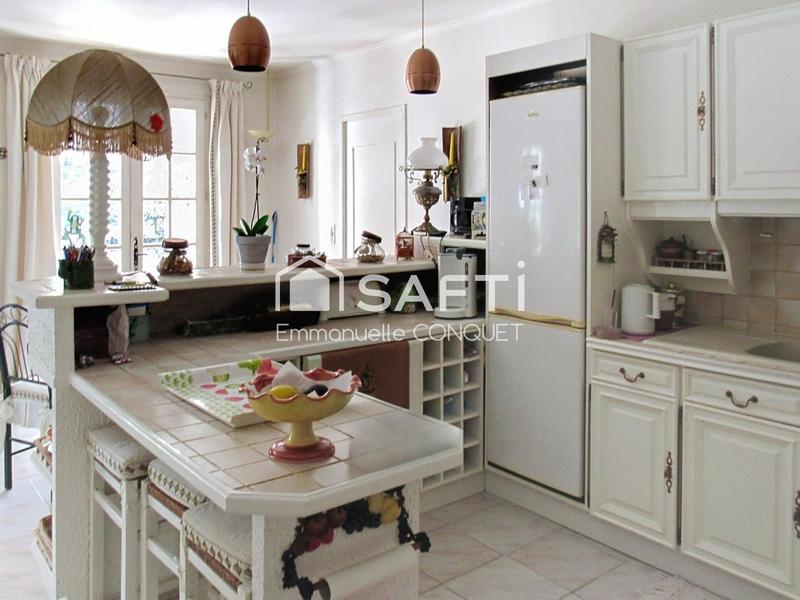 Maison - 178 m² - 8 pièces