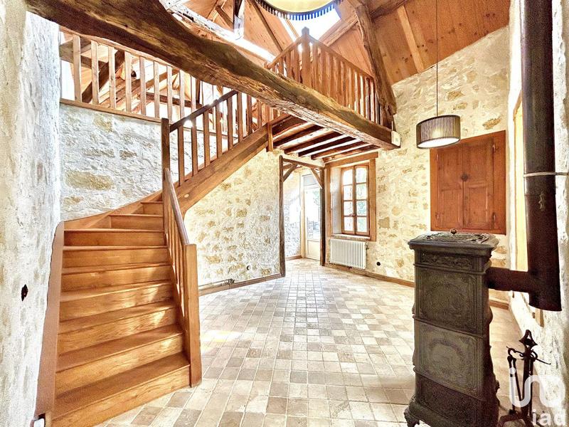 Maison - 167 m² - 6 pièces
