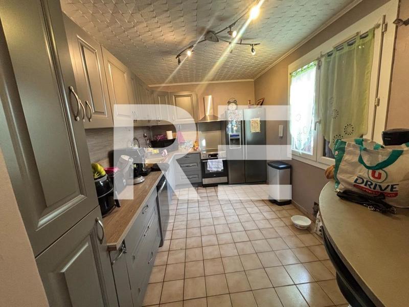 Maison - 112 m² - 7 pièces