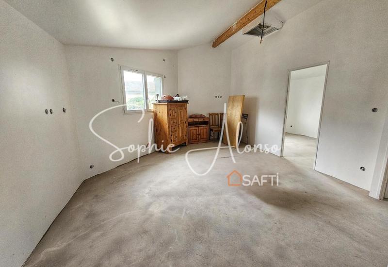 Maison - 243 m² - 7 pièces