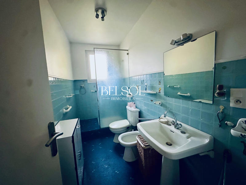 Maison - 205 m² - 6 pièces