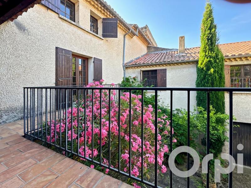 Maison - 278 m² - 7 pièces