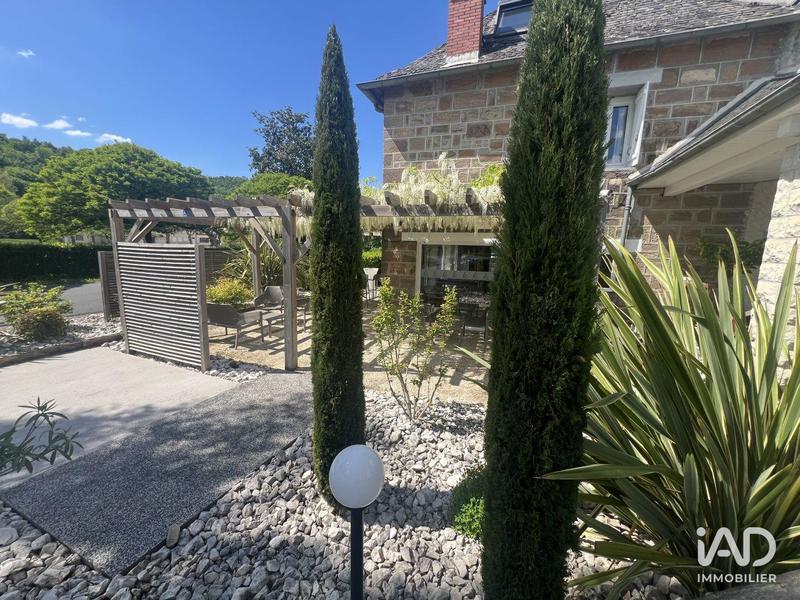 Local commercial - 690 m²