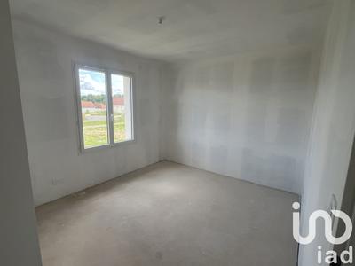 Maison - 97 m² - 4 pièces