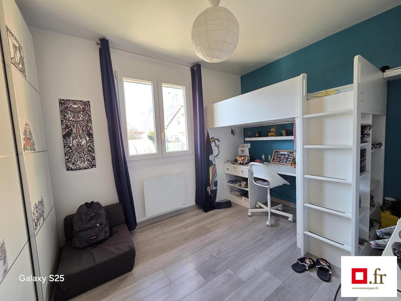 Maison - 98 m² - 5 pièces