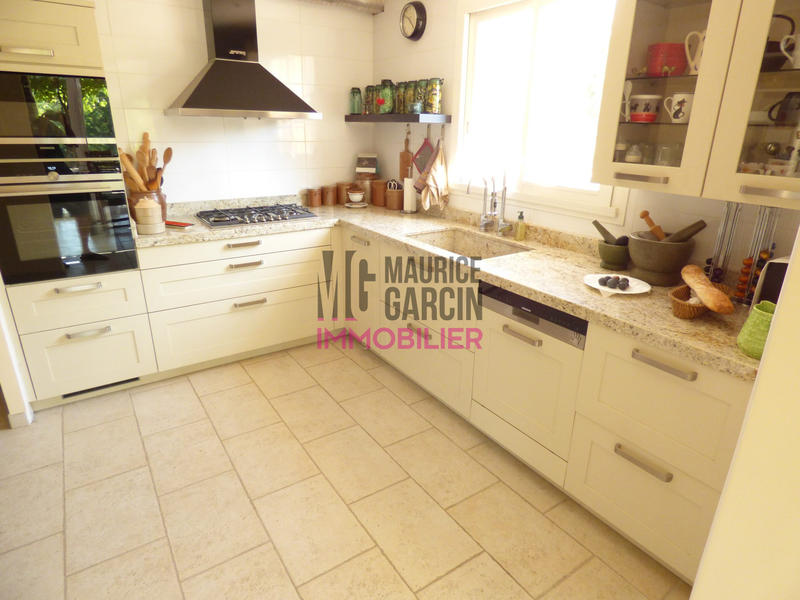 Villa - 168 m² - 4 pièces