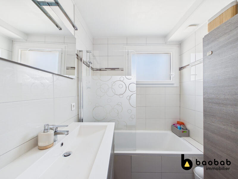 Appartement - 70 m² - 4 pièces