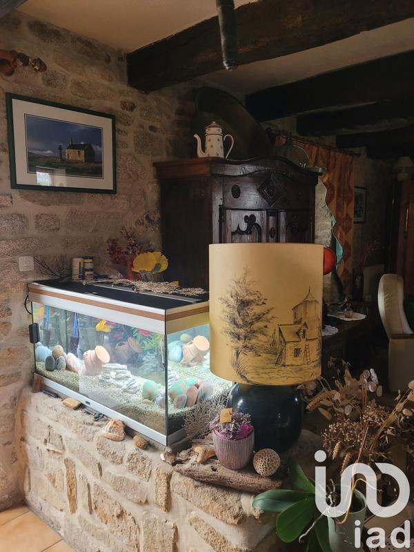 Maison - 228 m² - 10 pièces