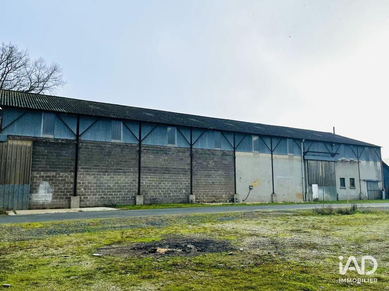 Local commercial - 3 000 m²