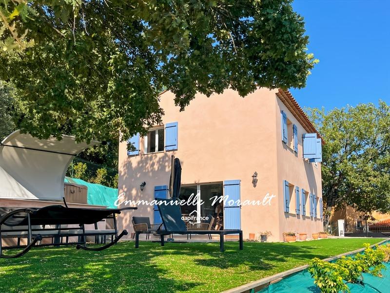 Maison - 109 m² - 5 pièces