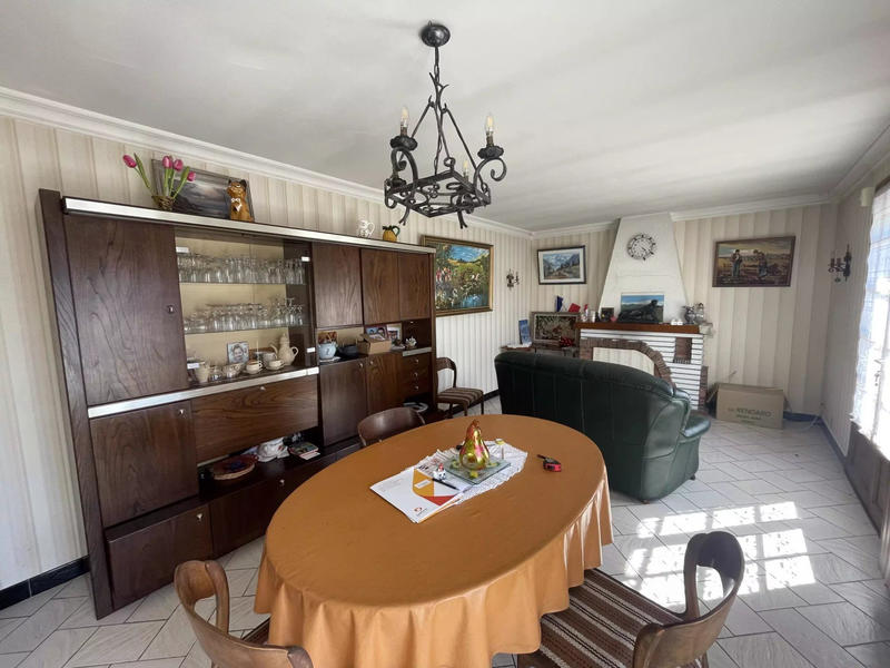 Maison - 102 m² - 4 pièces