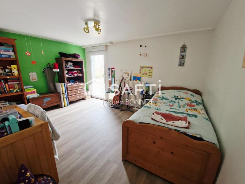 Maison - 160 m² - 9 pièces