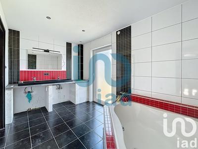 Maison - 174 m² - 7 pièces