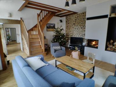 Propriété - 185 m² - 6 pièces