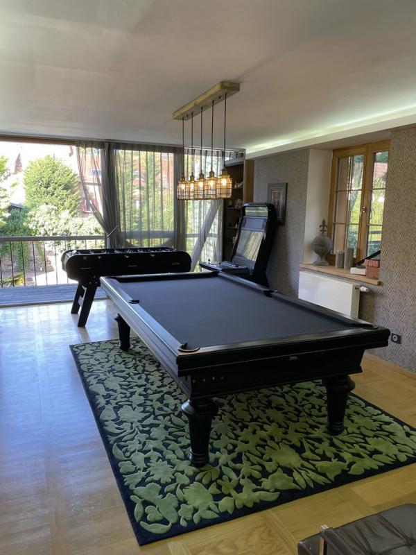 Maison traditionnelle - 650 m² - 11 pièces